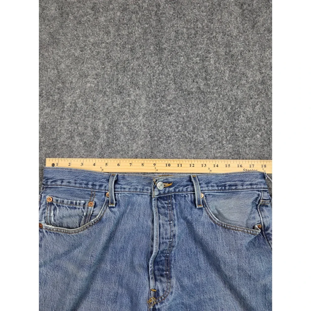 Vintage Levi's 501 Original Fit Jeans Mens 38x32 Blue Light Wash Straight Leg